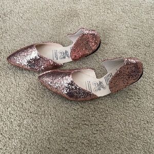 Rollasole sparkly rose gold flats size medium (7.5-8.5). Never worn